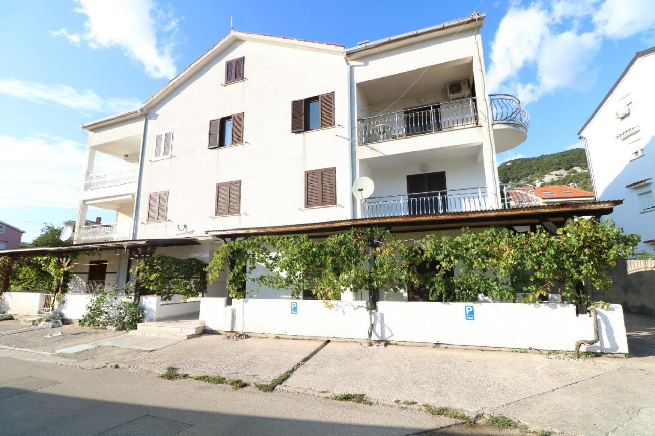 Apartments Vladan With Terrace Baška Exteriér fotografie